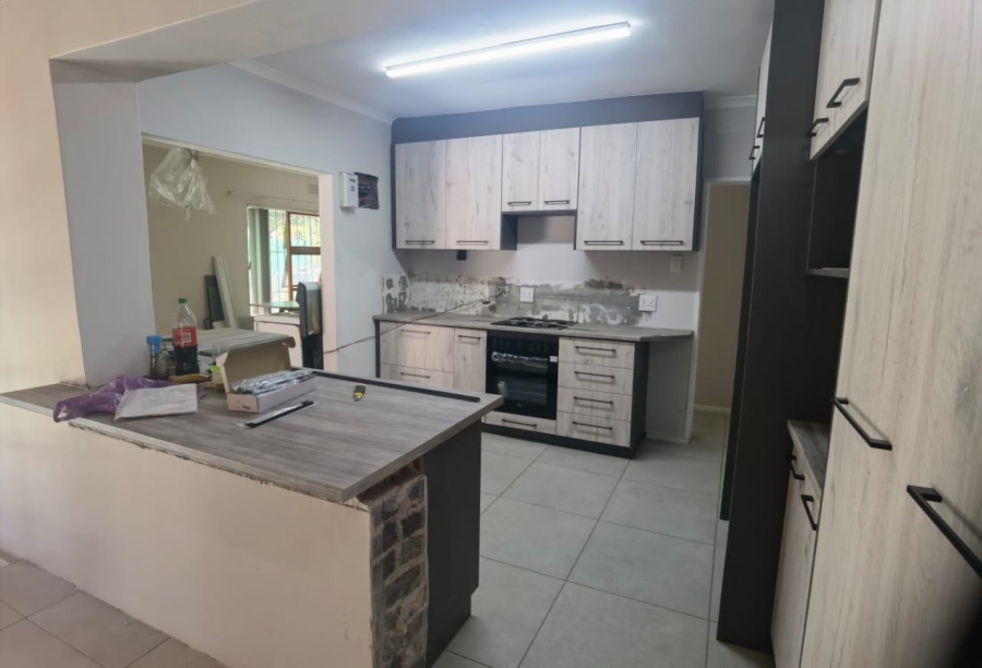 4 Bedroom Property for Sale in St Dumas Western Cape